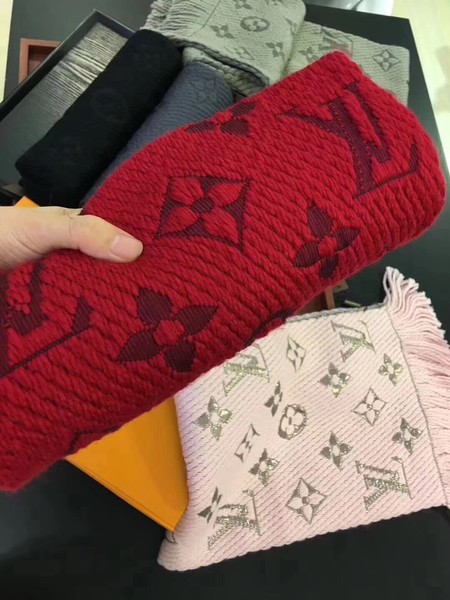 Louis Vuitton Scarf LVS7760C Louis Vuitton Scarf LVS7760C