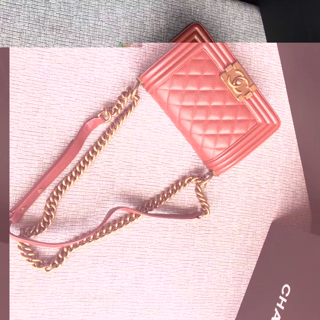 Boy Chanel Flap Bag Original Leather A67086 Red