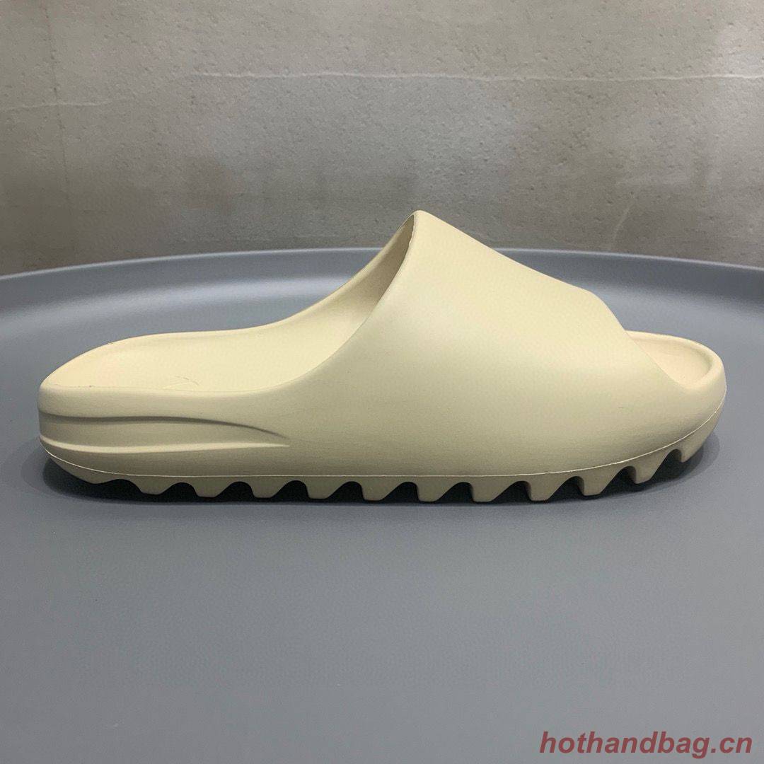 Kanye West x Yeezy Slide Resin K12191012 Beige Kanye West x Yeezy Slide Resin K12191012 Beige