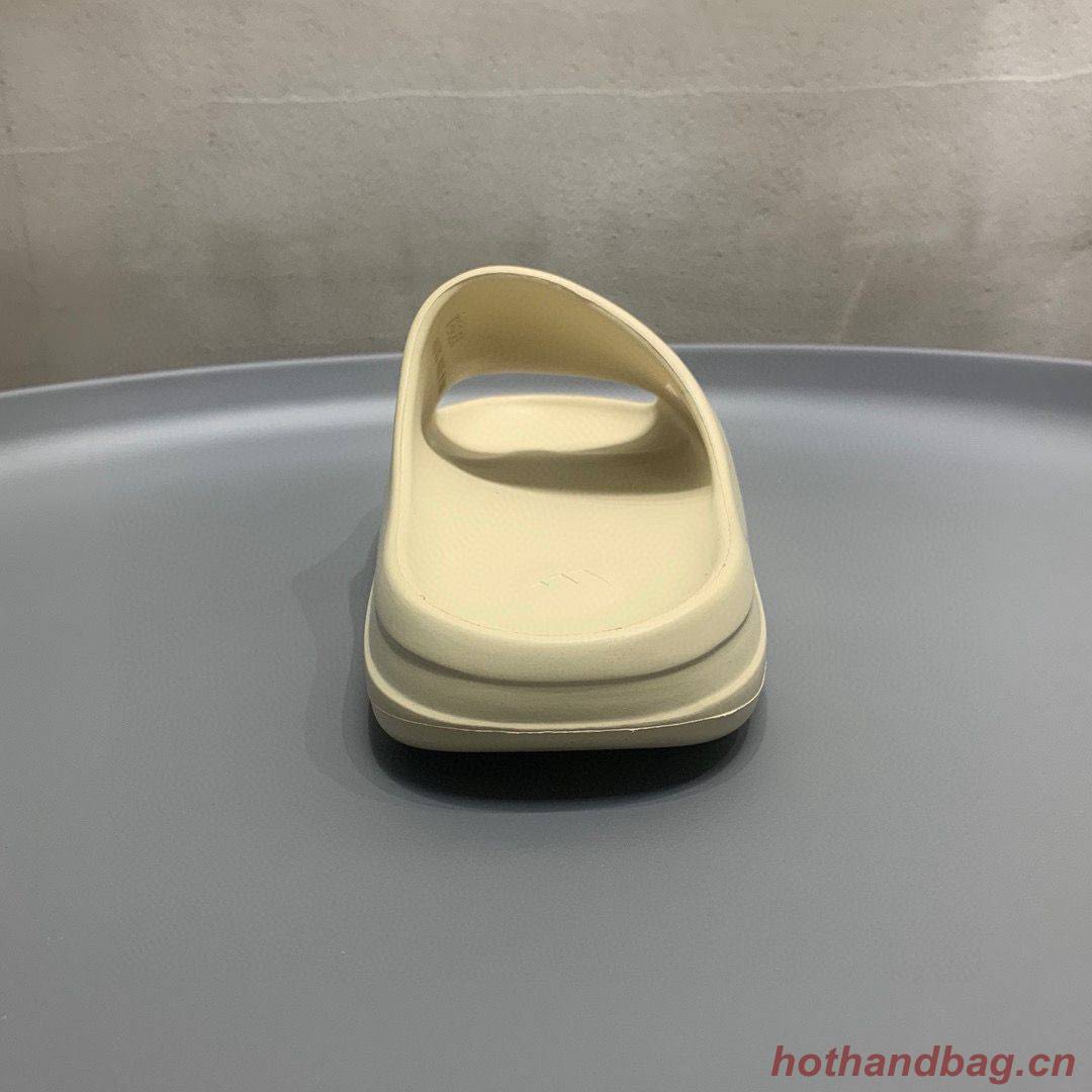 Kanye West x Yeezy Slide Resin K12191012 Beige Kanye West x Yeezy Slide Resin K12191012 Beige