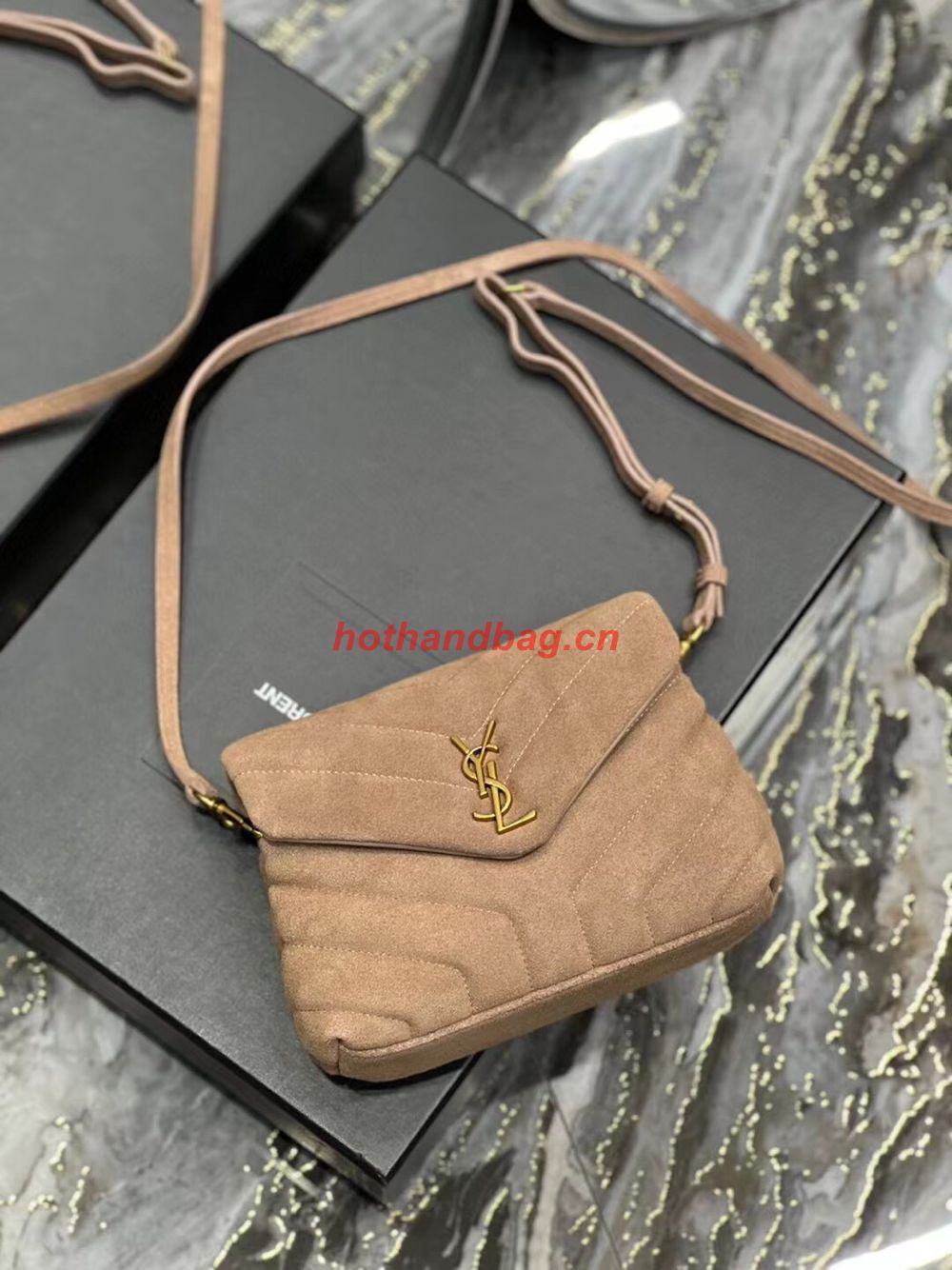 SAINT LAURENT LOULOU SMALL CHAIN BAG IN QUILTED Y SUEDE 4946991 TAUPE SAINT LAURENT LOULOU SMALL CHAIN BAG IN QUILTED Y SUEDE 4946991 TAUPE