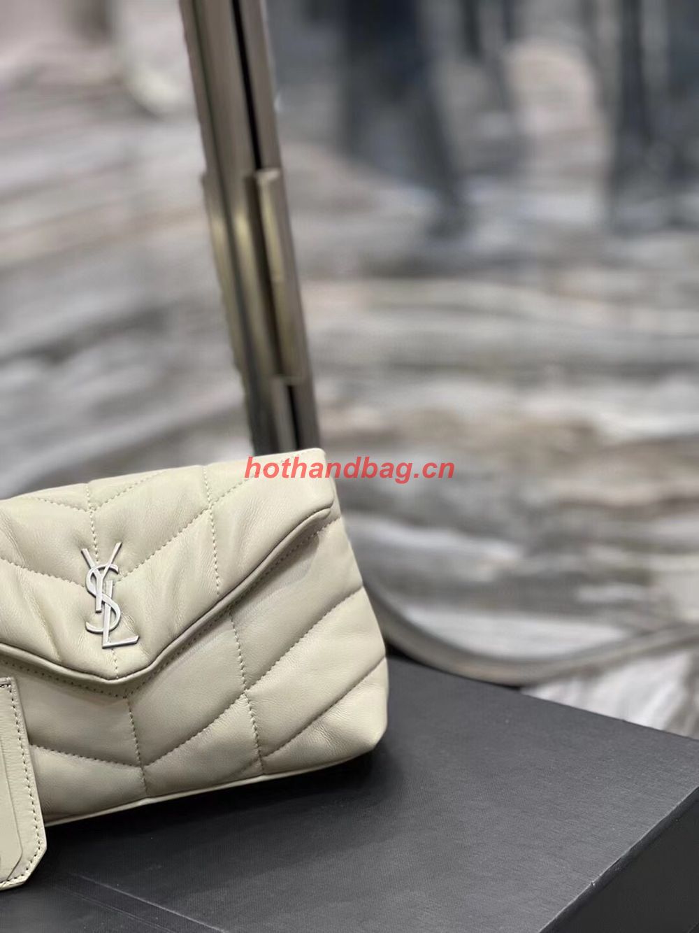 SAINT LAUREN PUFFER SMALL POUCH IN QUILTED LAMBSKIN 6508801 ANTIQUE VINTAGE&silver SAINT LAUREN PUFFER SMALL POUCH IN QUILTED LAMBSKIN 6508801 ANTIQUE VINTAGE&silver