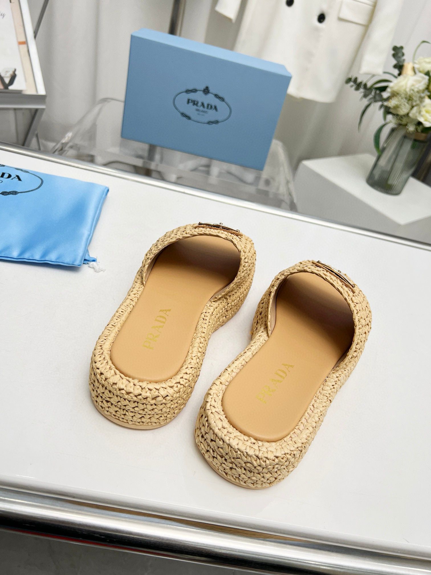 Prada Straw Slippers Shoes 5 CM Heels PDS30291 Beige Khaki Prada Straw Slippers Shoes 5 CM Heels PDS30291 Beige Khaki
