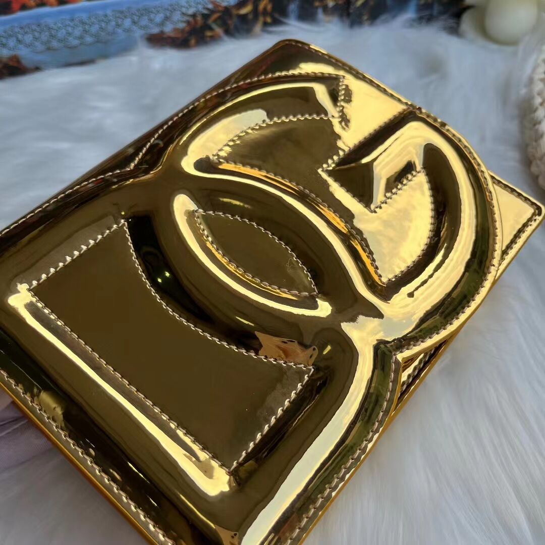 Dolce & Gabbana Patent leather Shoulder Bag G6551 gold Dolce & Gabbana Patent leather Shoulder Bag G6551 gold