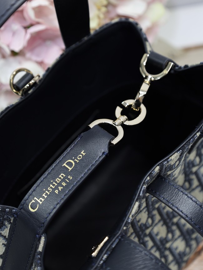 Small Dior Toujours Vertical Tote Bag Macrocannage Oblique Jacquard M2835P blue