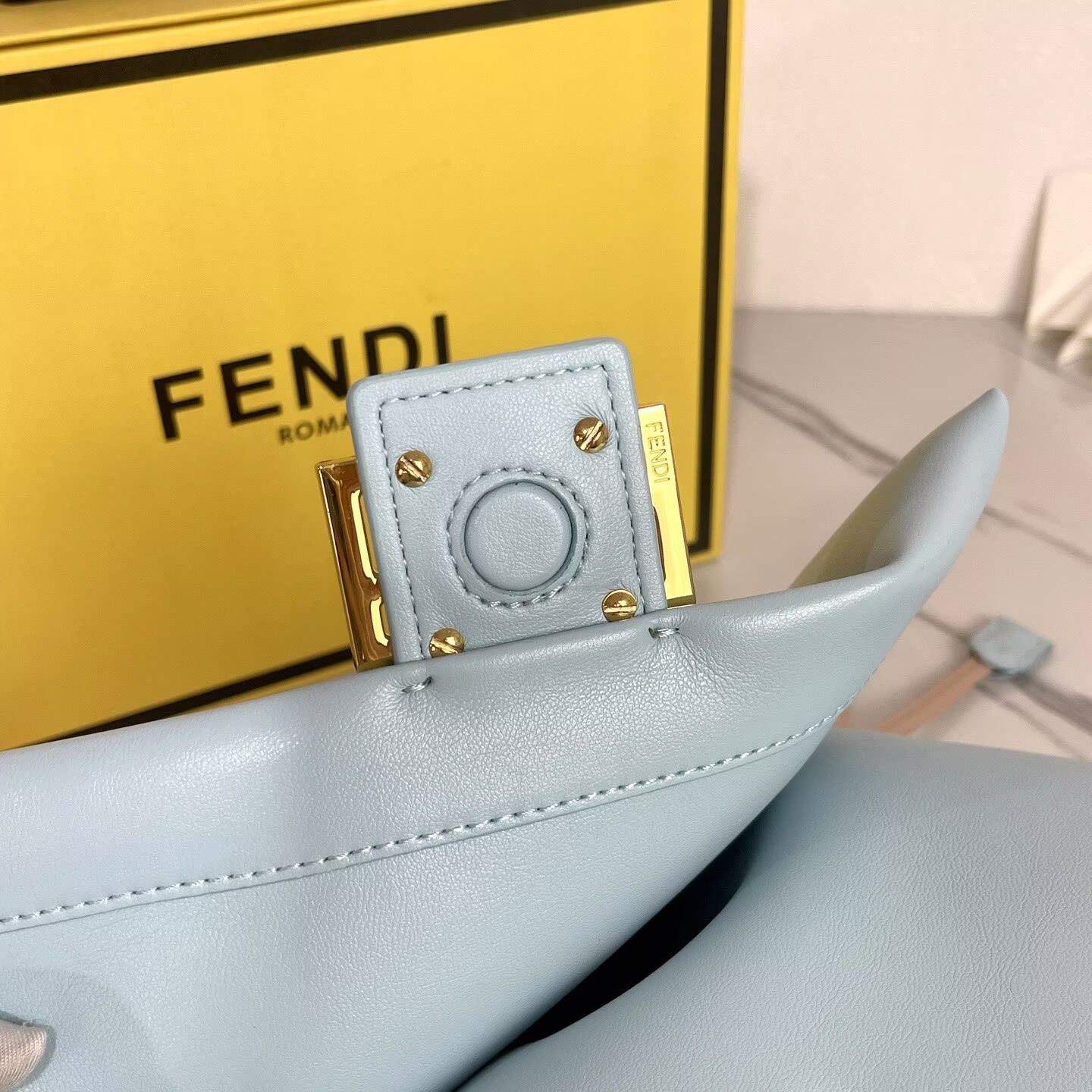 FENDI 2025 Mamma Baguette Original Leather Medium Bag FF8851 Light Blue