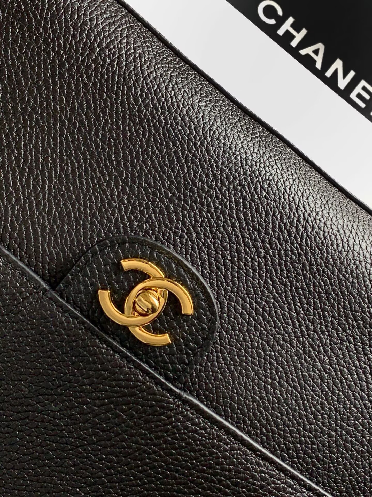 Chanel SPRING SUMMER 2026 MAXI FLAP BAG Grained Calfskin & Gold-Tone Metal AS6233 Black