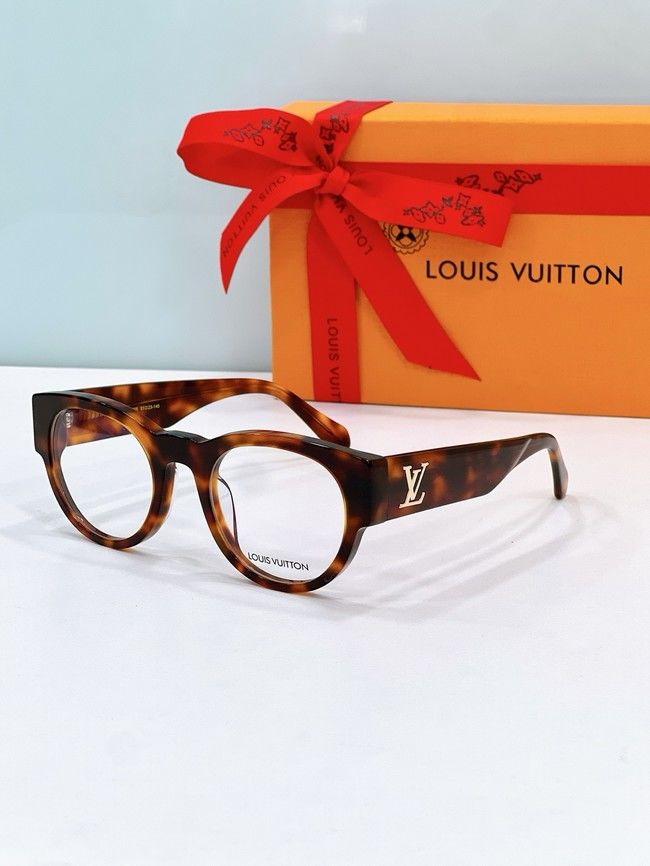 Louis Vuitton Sunglasses LVS000052